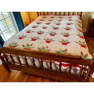 Vintage Handstitched Patchwork Quilt Basket of Flowers Pattern